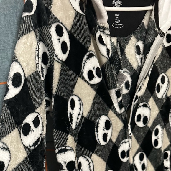 Disney Jack skellington onesie - Picture 6 of 10
